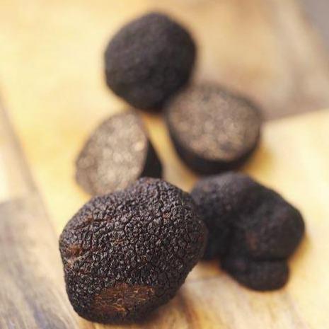 Fresh Black Winter Truffle (Reservation)